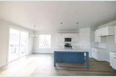 916 N Banner Dr #626, Saratoga Springs, UT 84045 - Photo 2