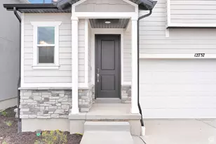 12737 S Glacier Trail Ln, Herriman, UT 84096 - Photo 2