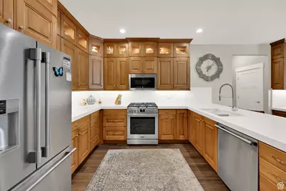 3274 W Harvest Chase Dr, South Jordan, UT 84095 - Photo 6