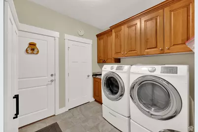 3274 W Harvest Chase Dr, South Jordan, UT 84095 - Photo 10