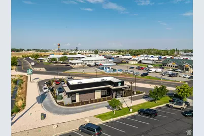 2087 S 1100 W, West Haven, UT 84401 - Photo 4