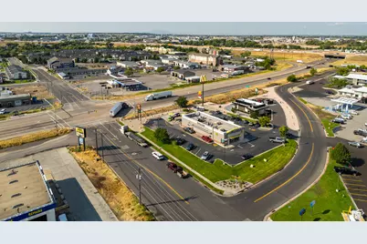 2087 S 1100 W, West Haven, UT 84401 - Photo 8