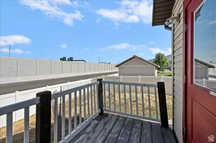 1692 S Willow Creek Cir W, Farmington, UT 84025 - Photo 30