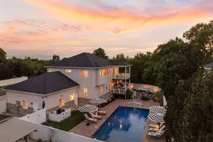 557 E Warm Springs Dr, Kaysville, UT 84037 - Photo 1