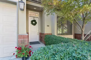 281 N Almond St W, Salt Lake City, UT 84103 - Photo 4