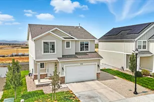 1252 S Raintree Ln, Santaquin, UT 84655 - Photo 2