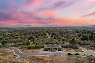 4864 S Nightingale Ln, Ogden, UT 84403 - Photo 4