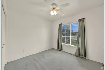 1121 N 900 W, Clinton, UT 84015 - Photo 18