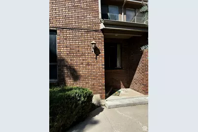 8722 S Oakwood Park Cir Cir S #8722, Sandy, UT 84094 - Photo 2
