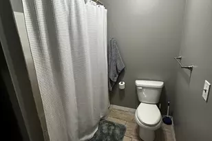 8722 S Oakwood Park Cir Cir S, Sandy, UT 84094 - Photo 12