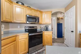 415 S Worthington St, Grantsville, UT 84029 - Photo 12