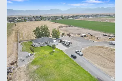 415 S Worthington St, Grantsville, UT 84029 - Photo 4
