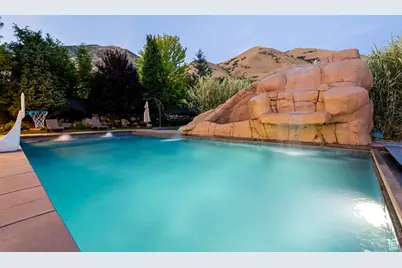687 S 2080 E, Springville, UT 84663 - Photo 6