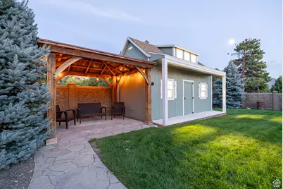 687 S 2080 E, Springville, UT 84663 - Photo 14