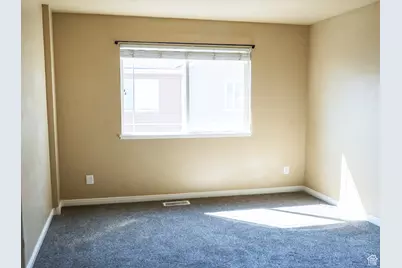 1584 N 565 W #104, Logan, UT 84341 - Photo 10