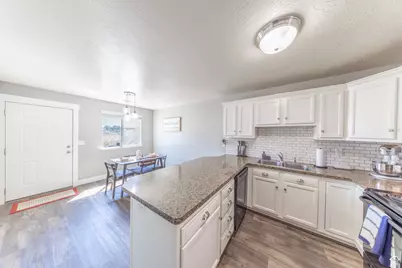 1964 N 225 W, Harrisville, UT 84414 - Photo 8