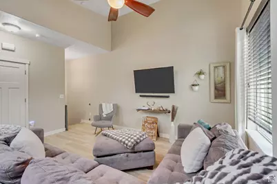 11287 S Winter Bluff Ln, South Jordan, UT 84095 - Photo 18