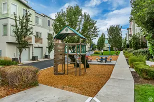 11287 S Winter Bluff Ln, South Jordan, UT 84095 - Photo 38