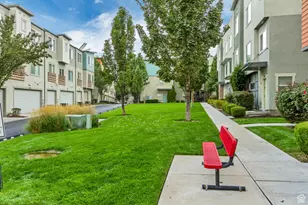 11287 S Winter Bluff Ln, South Jordan, UT 84095 - Photo 40