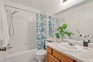 1482 E Foxboro Dr, Salt Lake City, UT 84106 - Photo 12