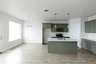 862 N Pugh Ln, Saratoga Springs, UT 84045 - Photo 2