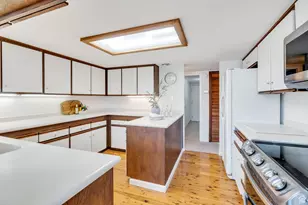 241 N Vine St W, Salt Lake City, UT 84103 - Photo 8