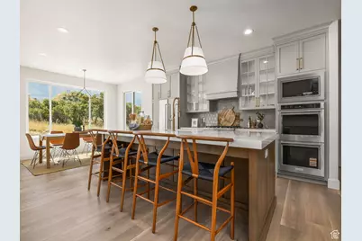 208 E 400 S, Mapleton, UT 84664 - Photo 8