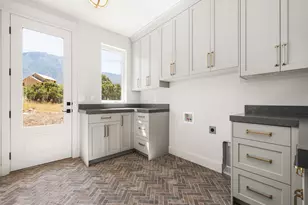 208 E 400 S, Mapleton, UT 84664 - Photo 20