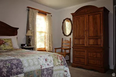 24 W 200 N, Moab, UT 84532 - Photo 18