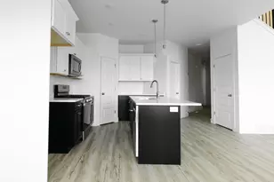 878 N Pugh Ln, Saratoga Springs, UT 84045 - Photo 8