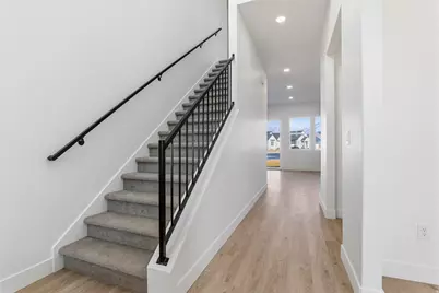 21 S Crimson Way #310, Mapleton, UT 84664 - Photo 4