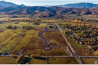 335 S 7900 St E #15, Huntsville, UT 84317 - Photo 4