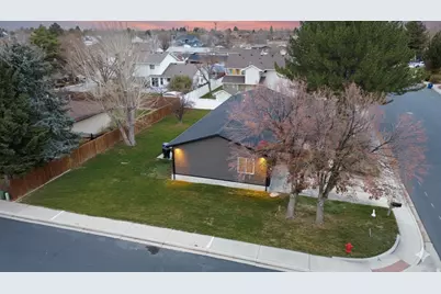 886 S 1240 E, Spanish Fork, UT 84660 - Photo 4