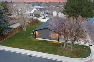 886 S 1240 E, Spanish Fork, UT 84660 - Photo 4