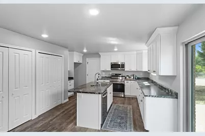 886 S 1240 E, Spanish Fork, UT 84660 - Photo 12