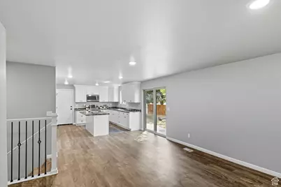 886 S 1240 E, Spanish Fork, UT 84660 - Photo 6