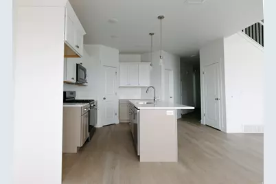 874 N Pugh Ln #919, Saratoga Springs, UT 84045 - Photo 6