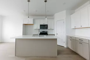 874 N Pugh Ln, Saratoga Springs, UT 84045 - Photo 4