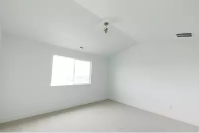 874 N Pugh Ln #919, Saratoga Springs, UT 84045 - Photo 10