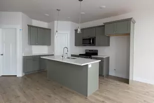 596 W Sungleam Ln, Saratoga Springs, UT 84045 - Photo 4