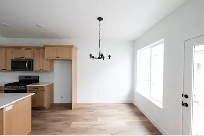 594 W Sungleam Ln #2377, Saratoga Springs, UT 84045 - Photo 4