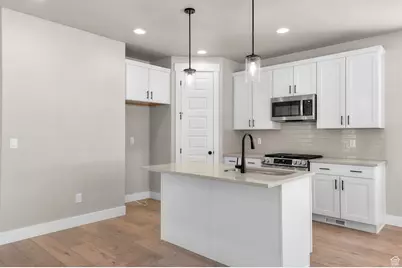 498 W Maidengrass Way, Draper, UT 84020 - Photo 10