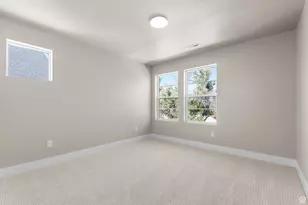 498 W Maidengrass Way, Draper, UT 84020 - Photo 16