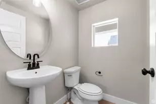 498 W Maidengrass Way, Draper, UT 84020 - Photo 12