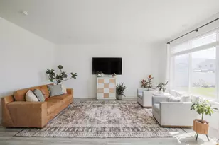 676 E 1100 S, Hyrum, UT 84319 - Photo 8