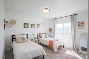 676 E 1100 S, Hyrum, UT 84319 - Photo 34