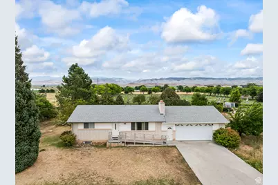 390 N 300 W, Aurora, UT 84620 - Photo 24