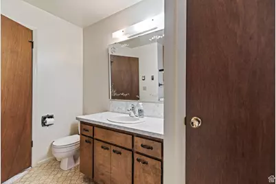 390 N 300 W, Aurora, UT 84620 - Photo 12