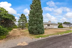 390 N 300 W, Aurora, UT 84620 - Photo 2