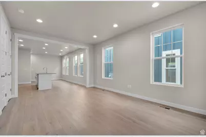 11188 S Fordman Way, South Jordan, UT 84009 - Photo 6